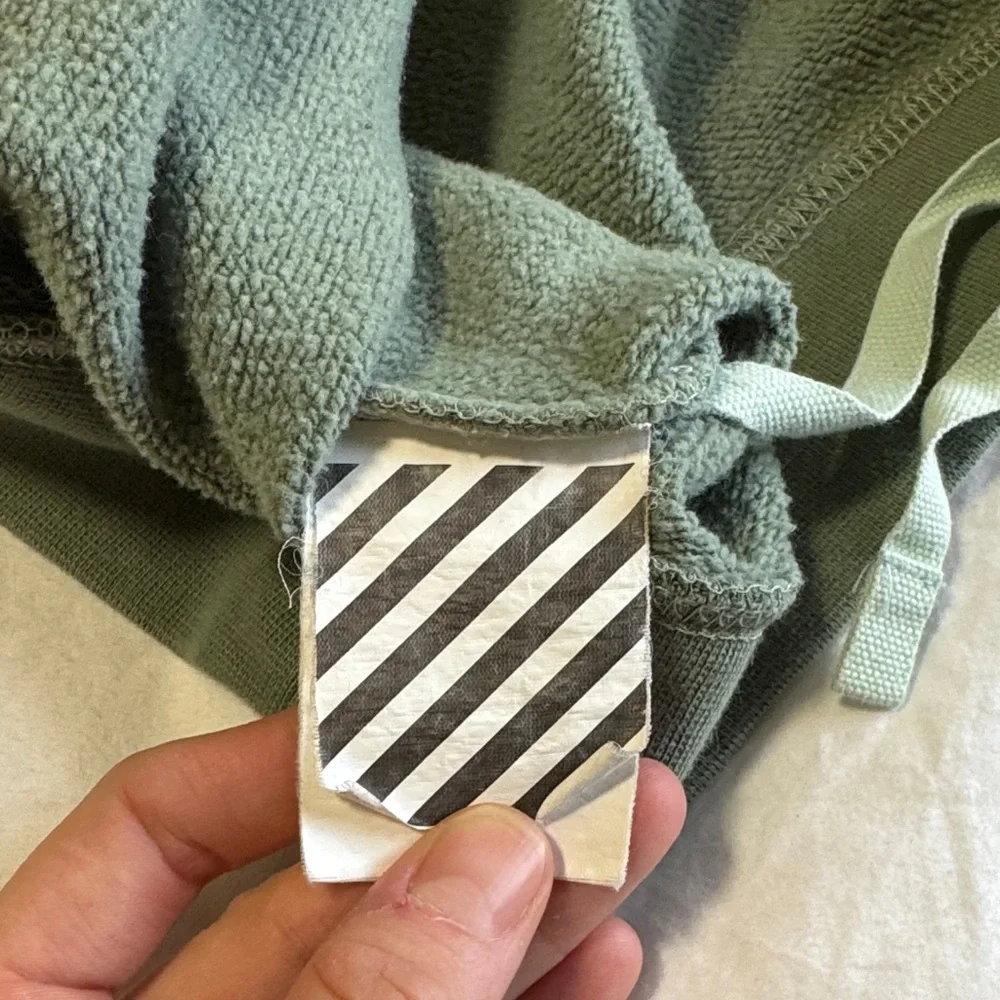 OFF-WHITE main label Virgil
Abloh sweatshirt - Picture 10 of 12